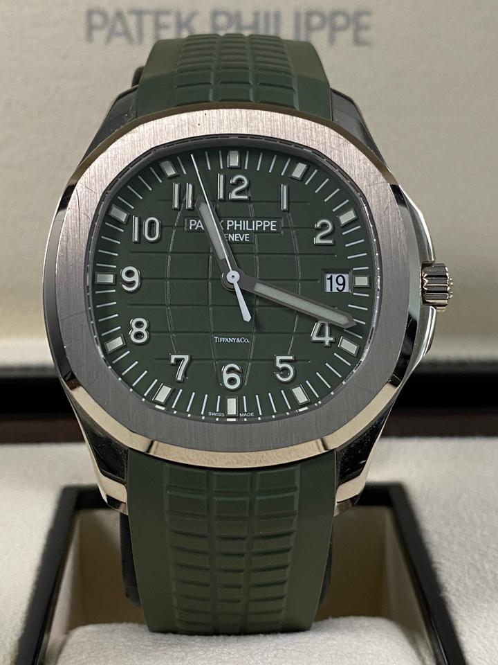 Patek Philippe Aquanaut UNPOLISHED 2023 Like NEW Aquanaut Khaki Green Tiffany &amp; Co 5168G FULL SET White Gold — photo 7