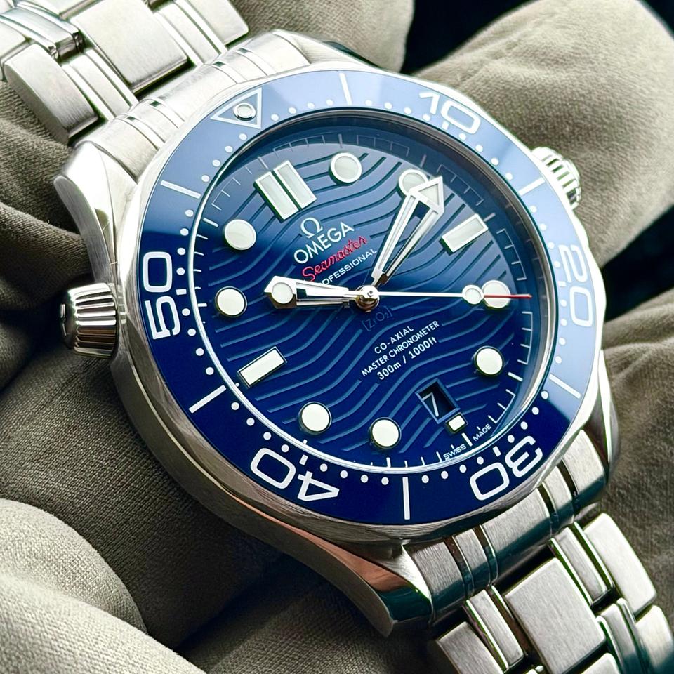 Omega Seamaster Diver 300 M Excellent Condition / Full Set