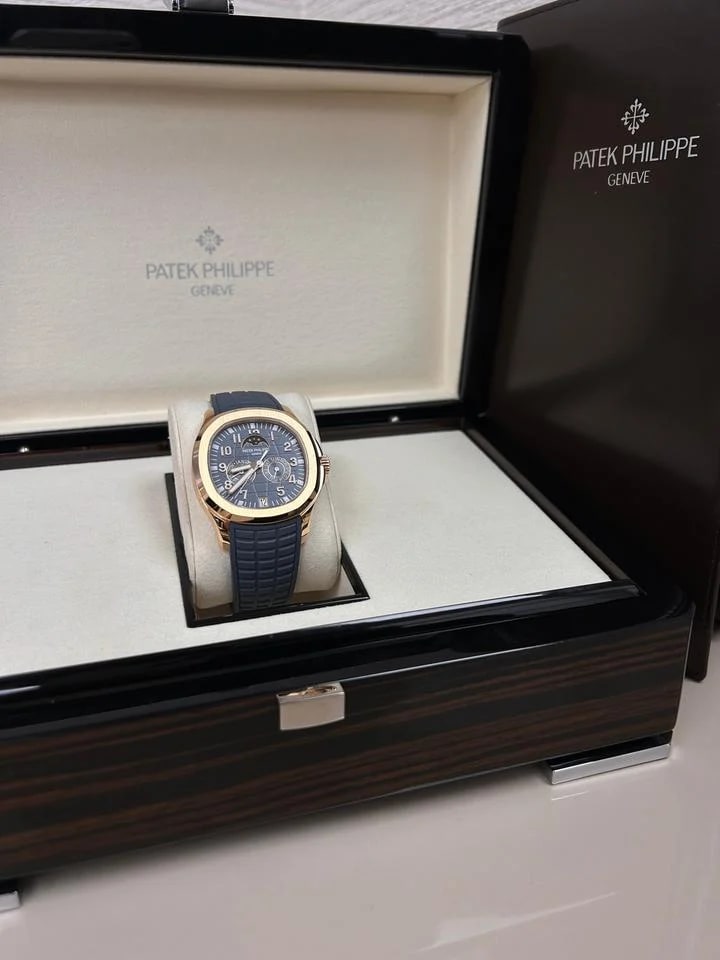 Patek Philippe Aquanaut Luce Annual Calendar 5261R 2025 New — photo 5