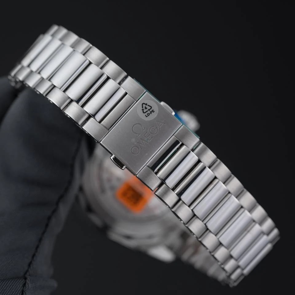 Omega Seamaster Aqua Terra NEW 2026 Seamaster Aqua Terra Turquoise Dial 38mm 220.10.38.20.03.005 — photo 6