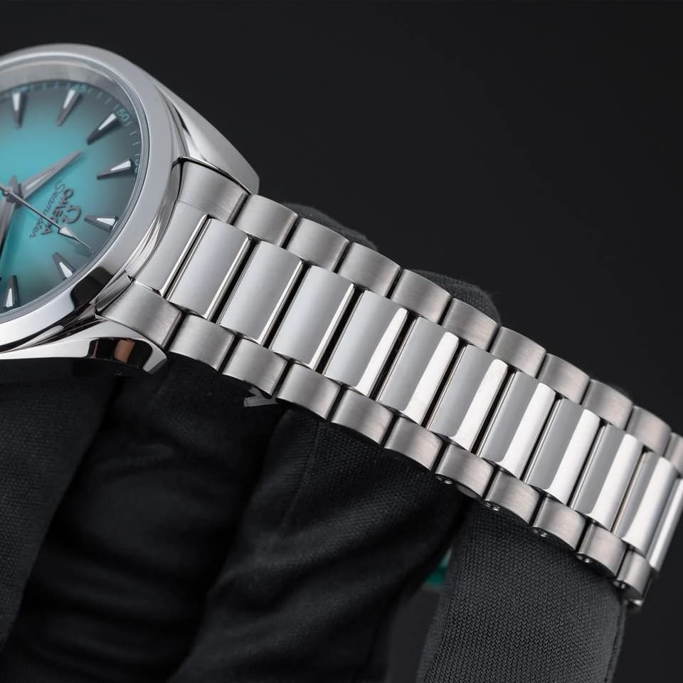 Omega Seamaster Aqua Terra NEW 2026 Seamaster Aqua Terra Turquoise Dial 38mm 220.10.38.20.03.005 — photo 9