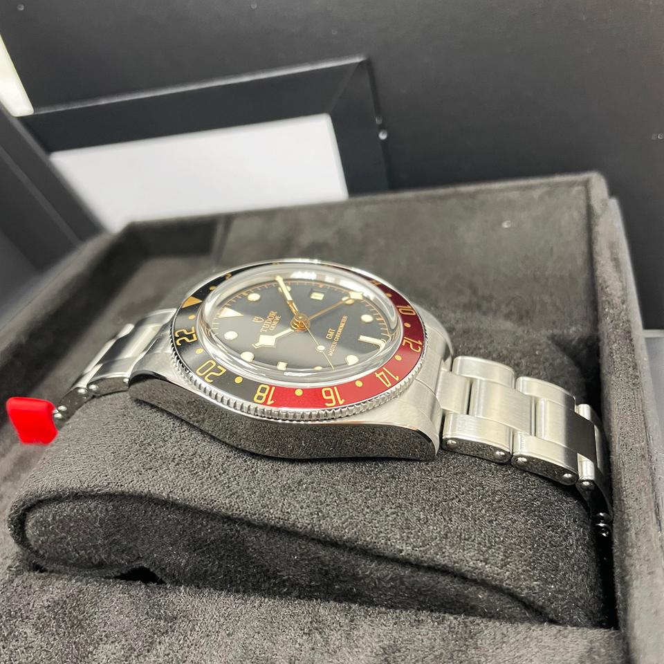 Tudor Black Bay GMT UNWORN Black Bay 58 Gmt Coke M7939G1A0NRU Stainless Steel 39mm Red/Black Bezel — photo 4