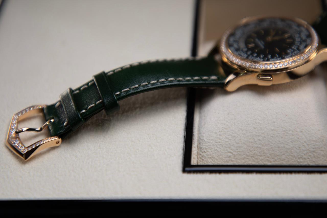 Patek Philippe World Time 2025 New 7130R - Complications Olive green Dial 18K Rose gold 36 mm — photo 4