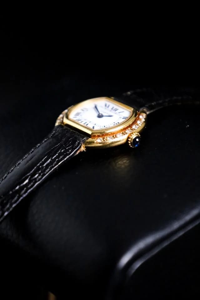Cartier Ellipse Yellow Gold With Diamonds Vintage Yellow Gold Cartier — photo 2