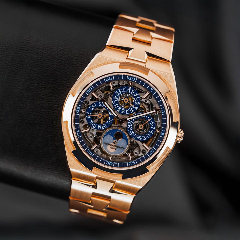 Vacheron Constantin Overseas Perpetual Calendar Skeleton Ultra-thin Full Set with Box and Papers — photo 5