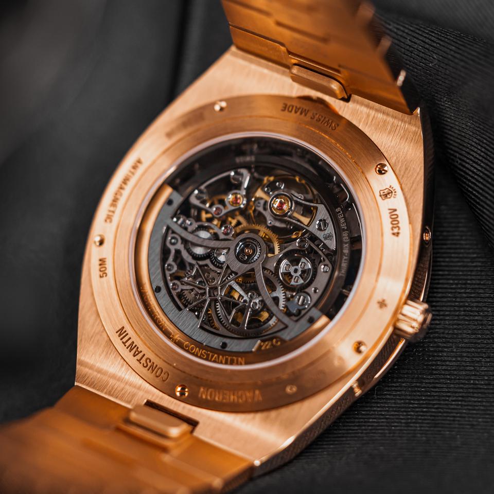 Vacheron Constantin Overseas Perpetual Calendar Skeleton Ultra-thin Full Set with Box and Papers — photo 10