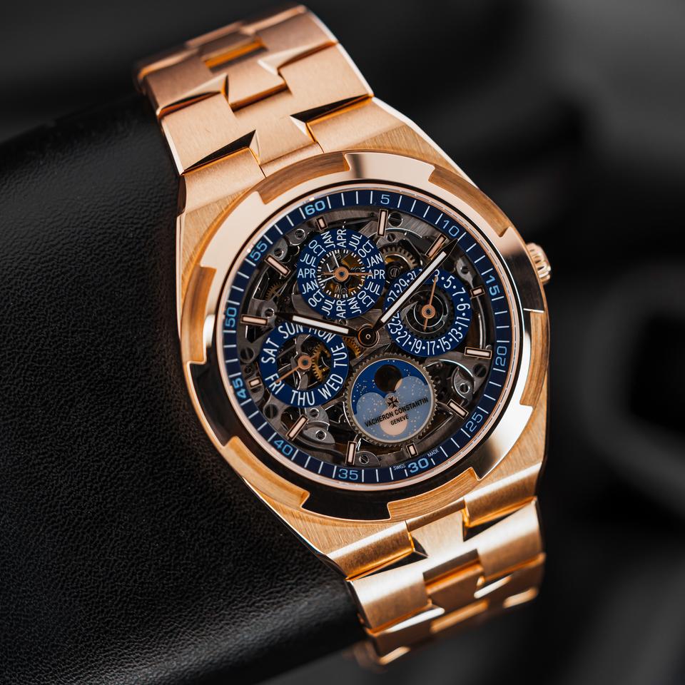 Vacheron Constantin Overseas Perpetual Calendar Skeleton Ultra-thin Full Set with Box and Papers — photo 12