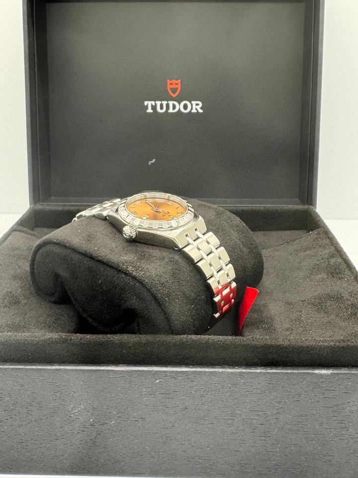 Tudor Royal 2026 UNWORN TUDOR M28300-0008 Salmon Dial COMPLETE SET — photo 6