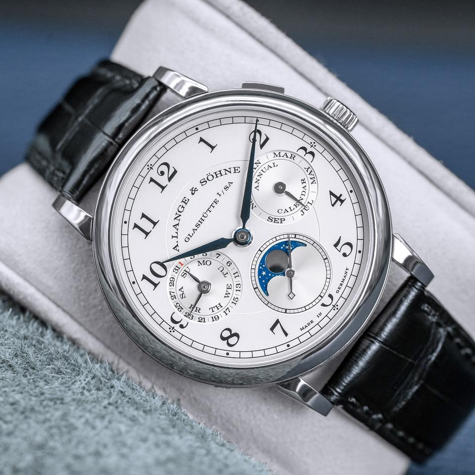 A. Lange &amp; Söhne 1815 Annual Calendar 238.026 White Gold 40mm Box &amp; Papers — photo 2