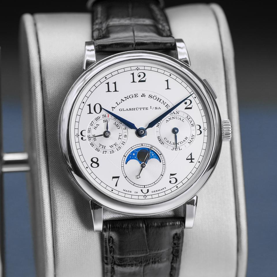A. Lange &amp; Söhne 1815 Annual Calendar 238.026 White Gold 40mm Box &amp; Papers — photo 4