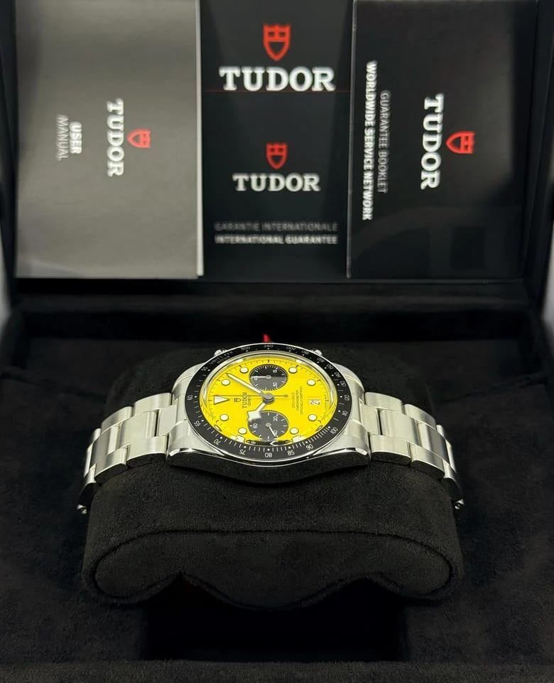 Tudor Black Bay Chrono Unworn 2026 Black Bay Chrono 39mm Special Edition Bumblebee Yellow 79310N-0001 — photo 5