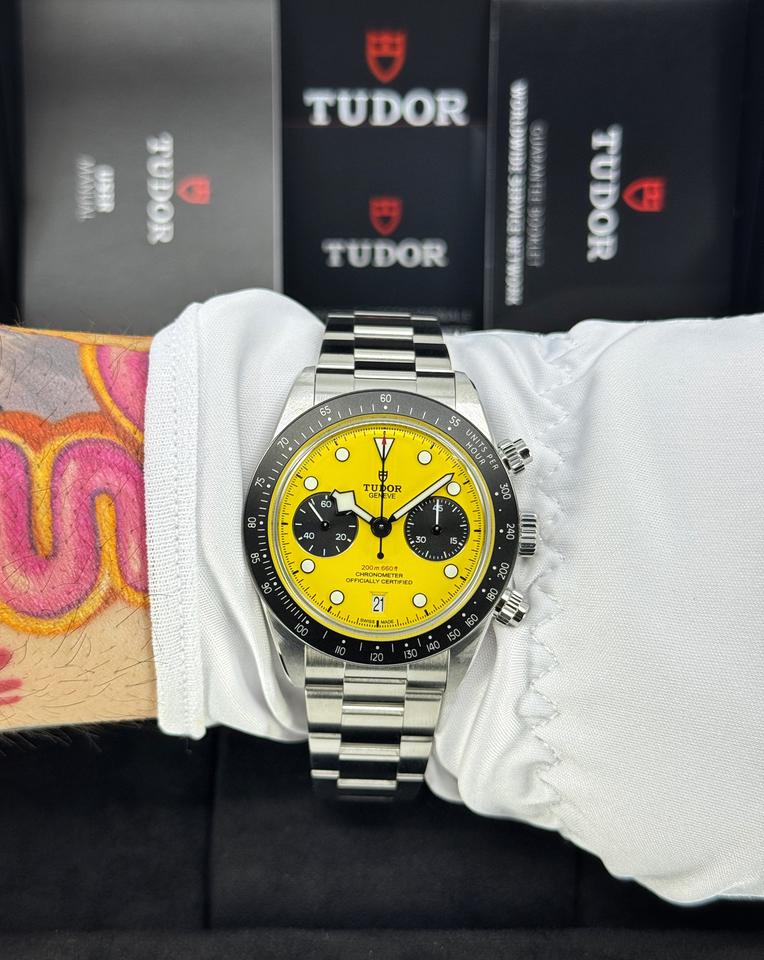 Tudor Black Bay Chrono Unworn 2026 Black Bay Chrono 39mm Special Edition Bumblebee Yellow 79310N-0001 — photo 14