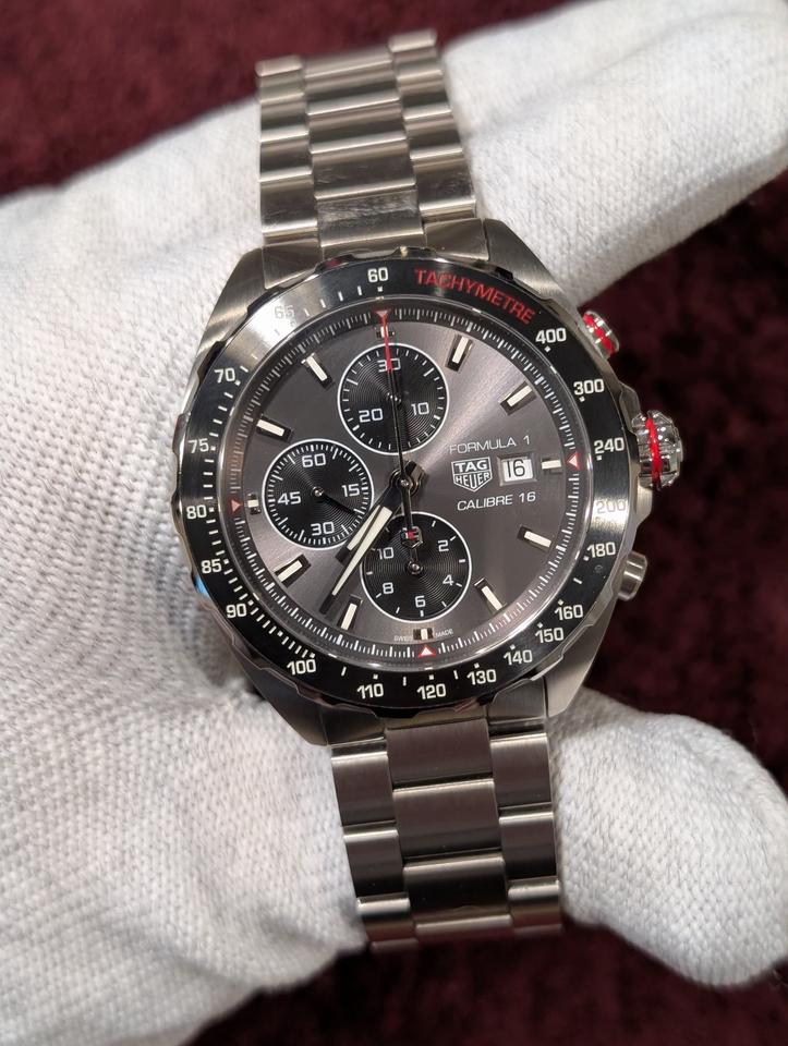 TAG Heuer Formula 1 Calibre 16 Chronograph - US Shipping Only — photo 2