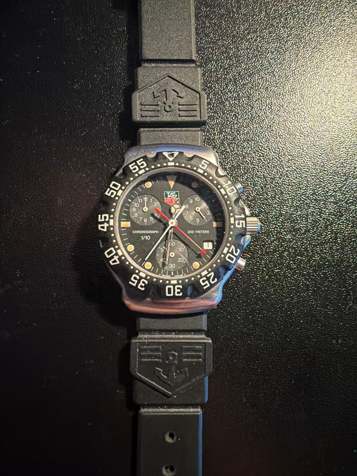 TAG Heuer Formula 1 Quartz F1 Black 200m — photo 6