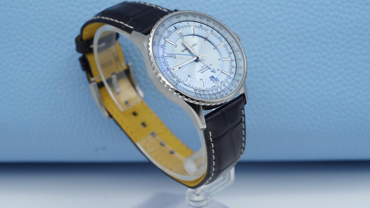 Breitling Navitimer GMT Automatic Gmt 41 Brilliant Crystalline Blue Dial — photo 3
