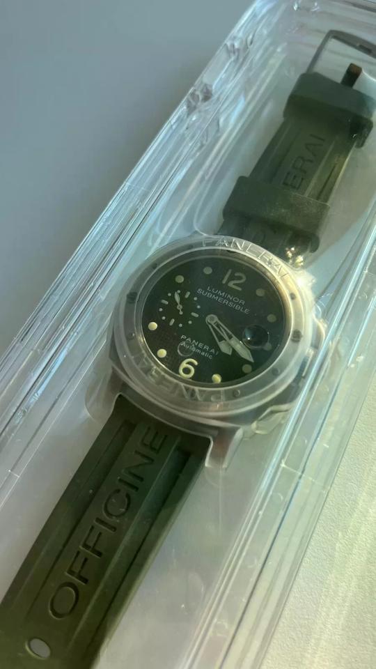 Panerai Luminor Submersible Titanium Tritium Authenticated — photo 5
