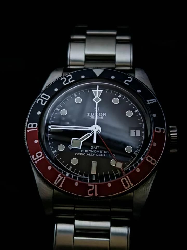 Tudor Black Bay GMT Complete set with box and papers and additional blue strap — photo 4