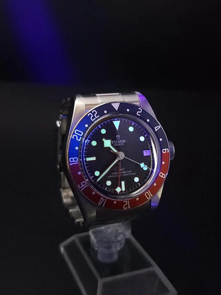 Tudor Black Bay GMT Complete set with box and papers and additional blue strap — photo 9