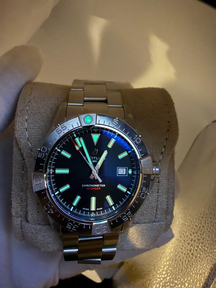 Breitling Avenger Automatic 42 Brand new 2026 stickered èbay AG warranty — photo 6