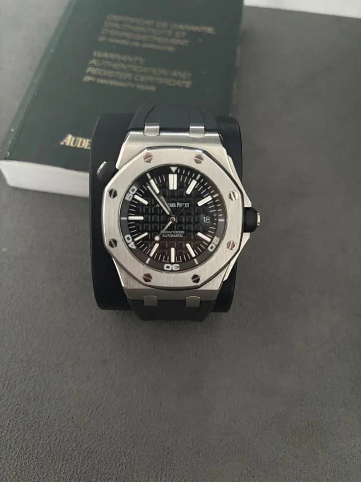 Audemars Piguet Royal Oak Offshore Diver 15703ST.OO.A002CA.01 — photo 5