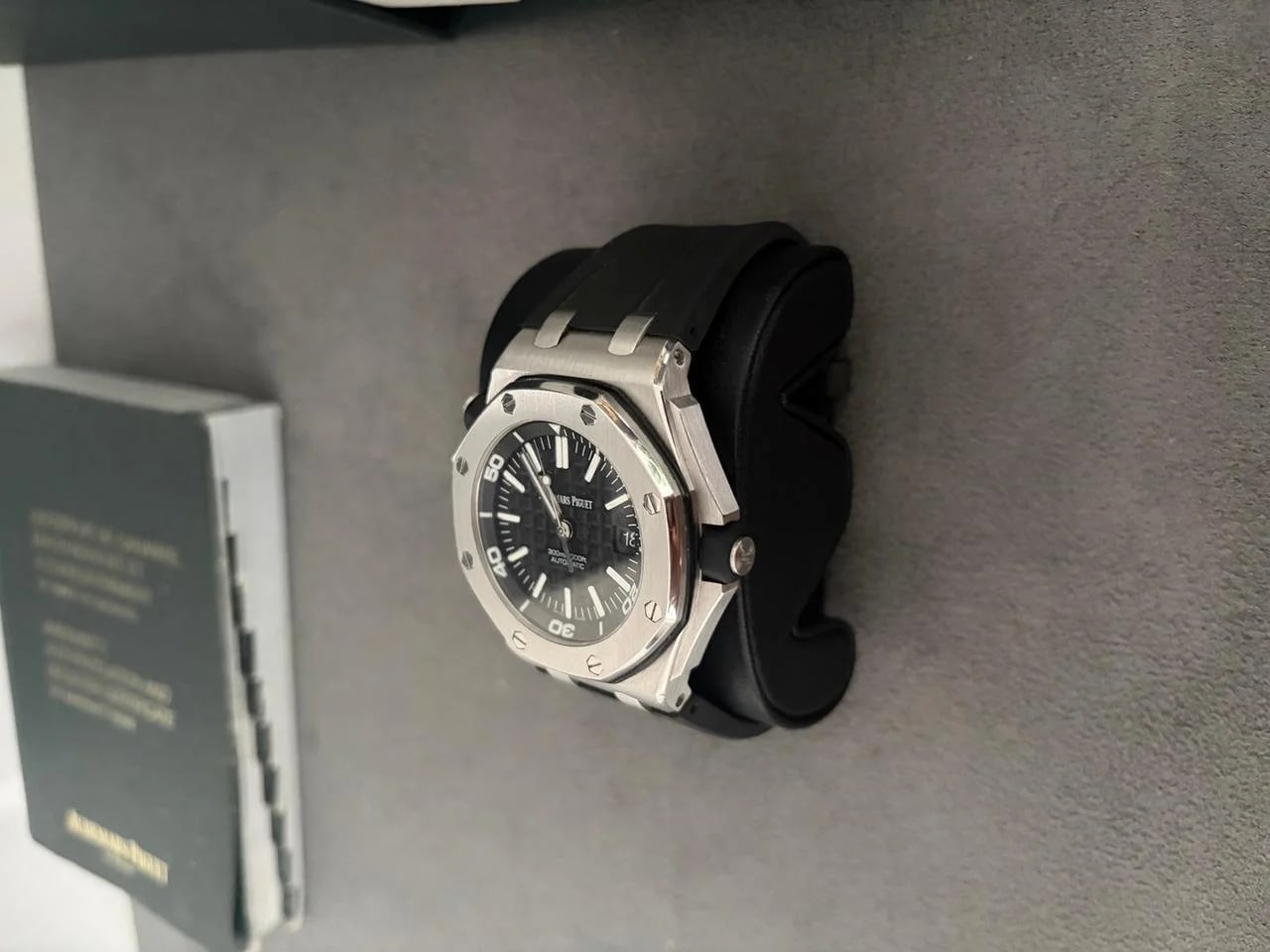 Audemars Piguet Royal Oak Offshore Diver 15703ST.OO.A002CA.01 — photo 7