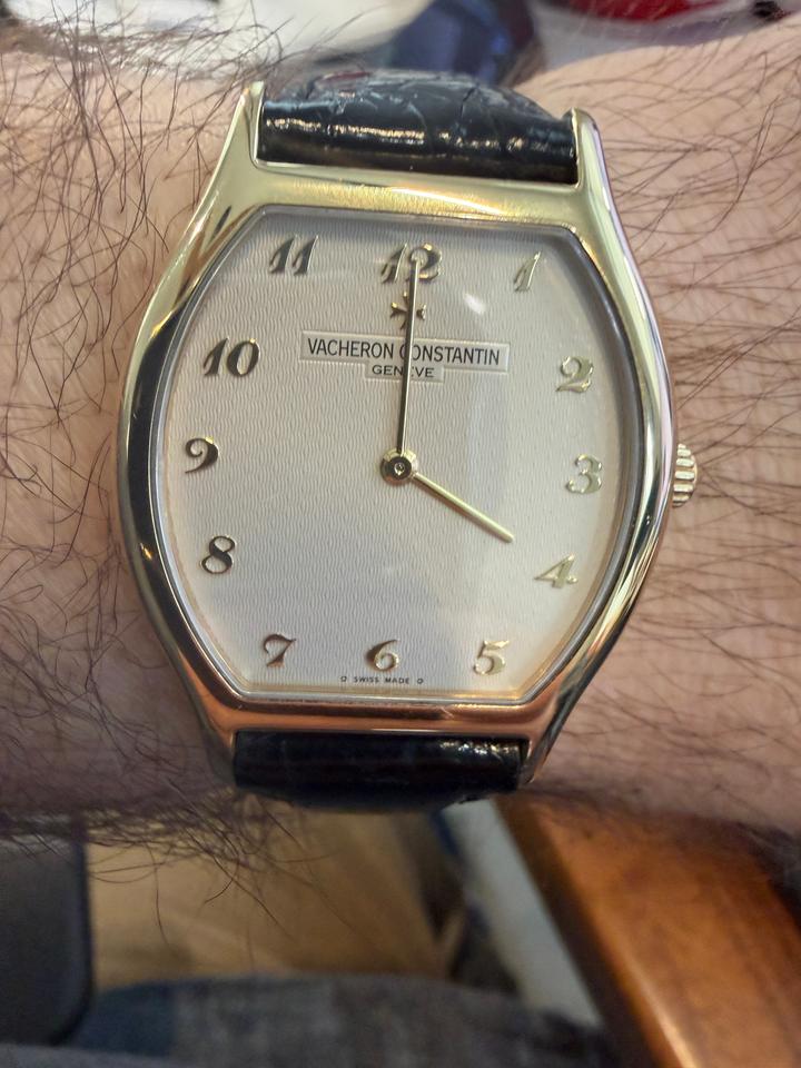 Vacheron Constantin Tonneau Excellent pre-owned condition. — photo 4