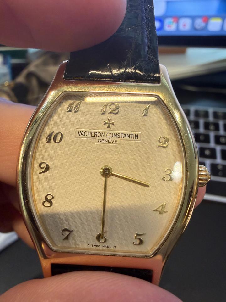Vacheron Constantin Tonneau Excellent pre-owned condition. — photo 14