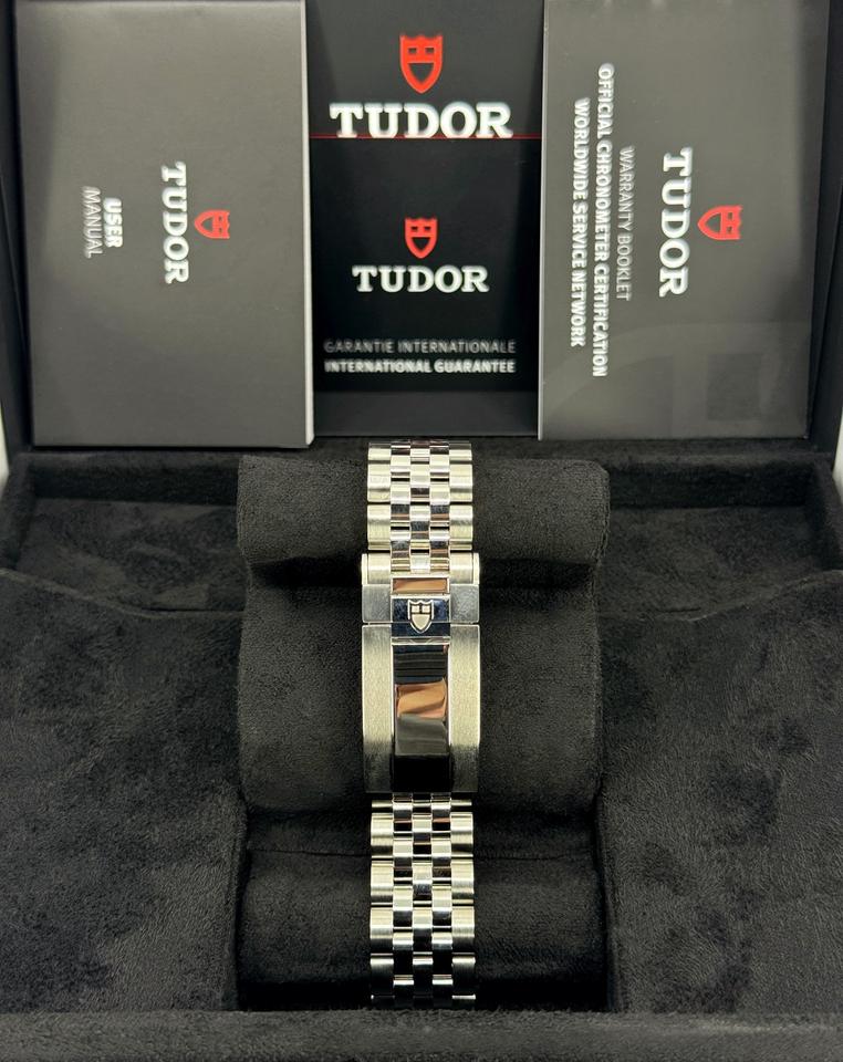 Tudor Black Bay Unworn 2026 Black Bay 41mm Black 7941A1A0NU-0003 — photo 6
