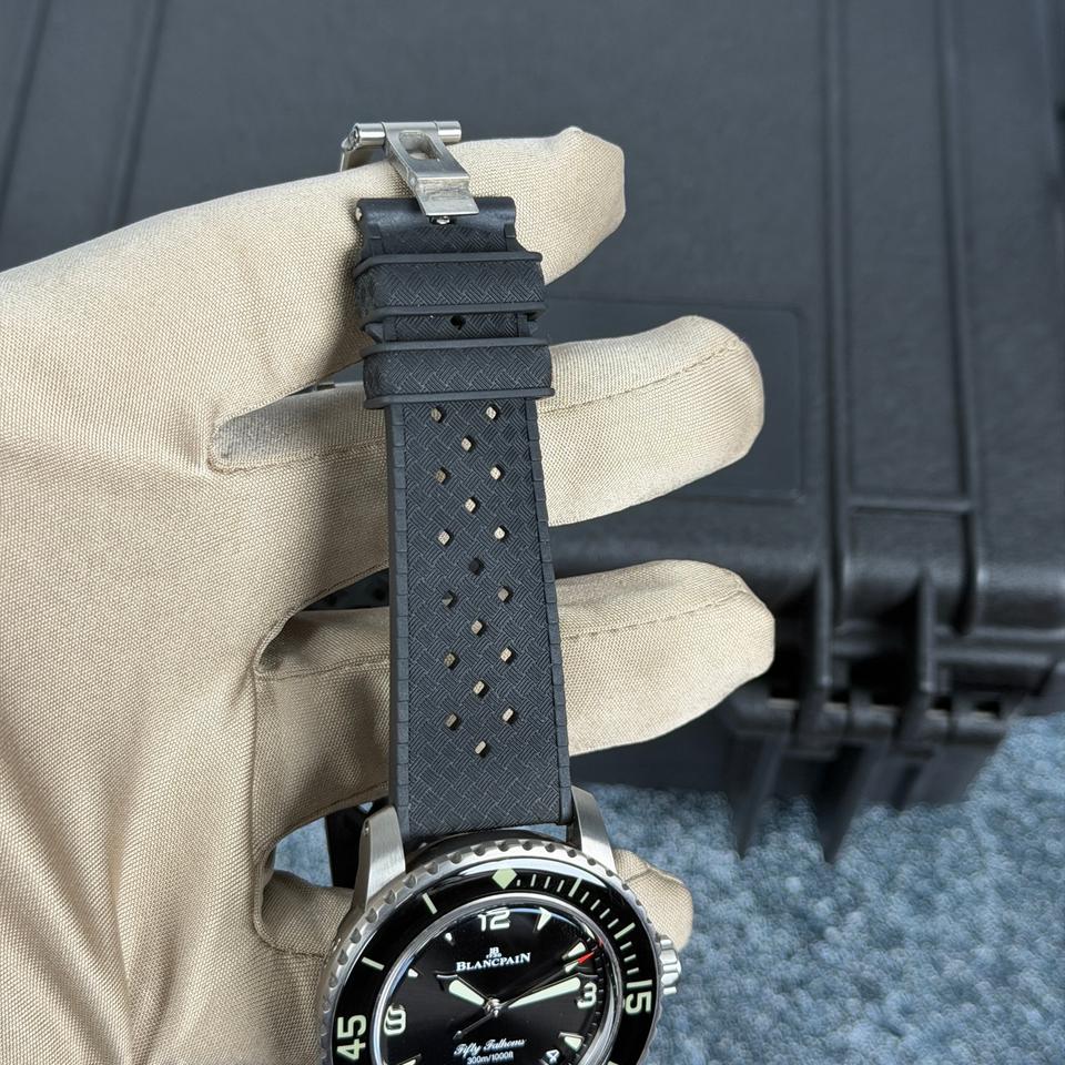Blancpain Fifty Fathoms Automatique 42mm Titanium Butterfly Clasp — photo 8
