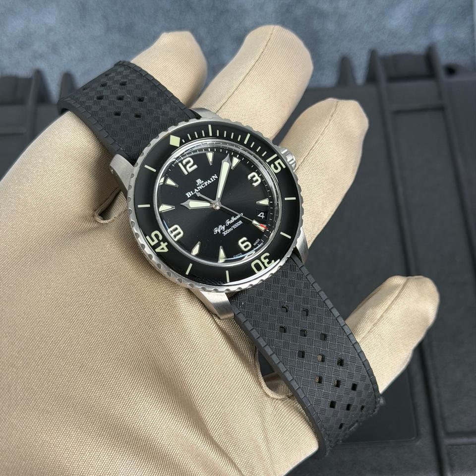 Blancpain Fifty Fathoms Automatique 42mm Titanium Butterfly Clasp — photo 9