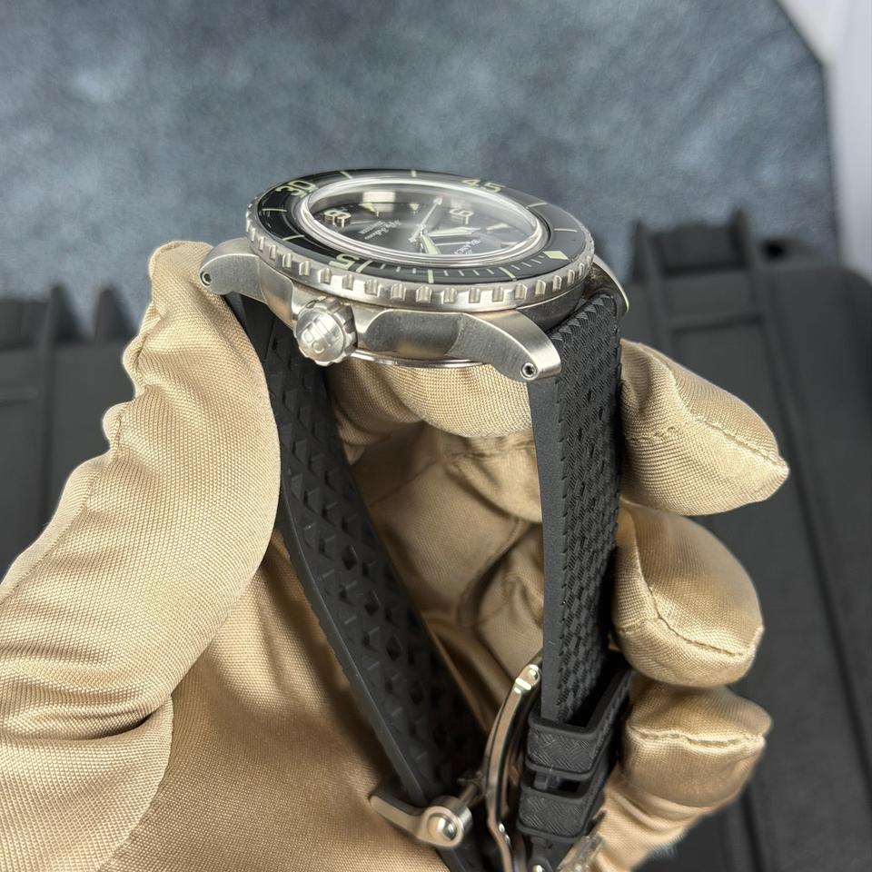 Blancpain Fifty Fathoms Automatique 42mm Titanium Butterfly Clasp — photo 12
