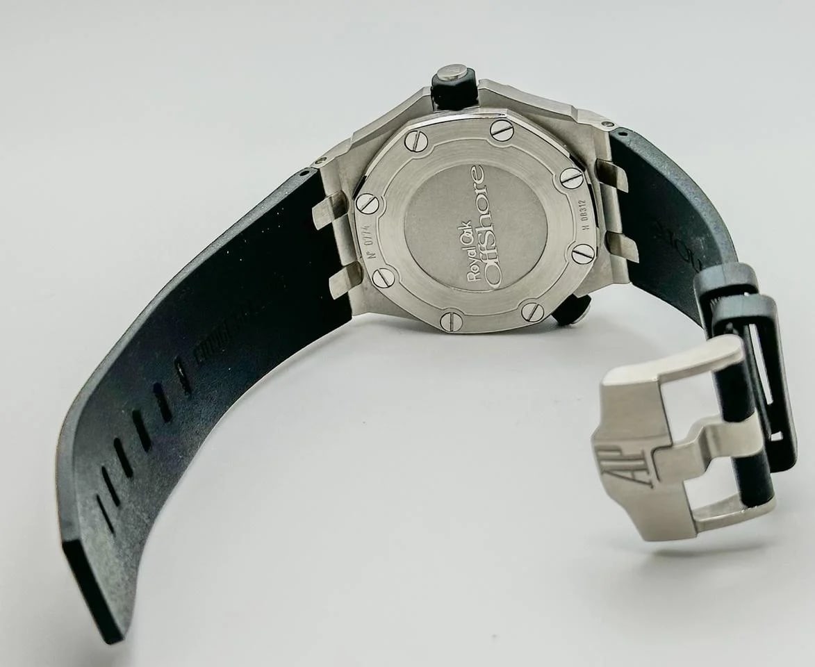 Audemars Piguet Royal Oak Offshore Diver 15703ST 42mm stainless Steel Diver • Black Dial — photo 8