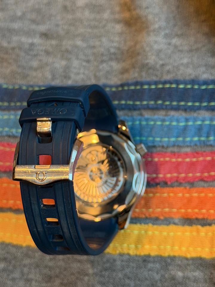 Omega Seamaster Diver 300 M Date – Ref. 210.32.42.20.03.001 — photo 6