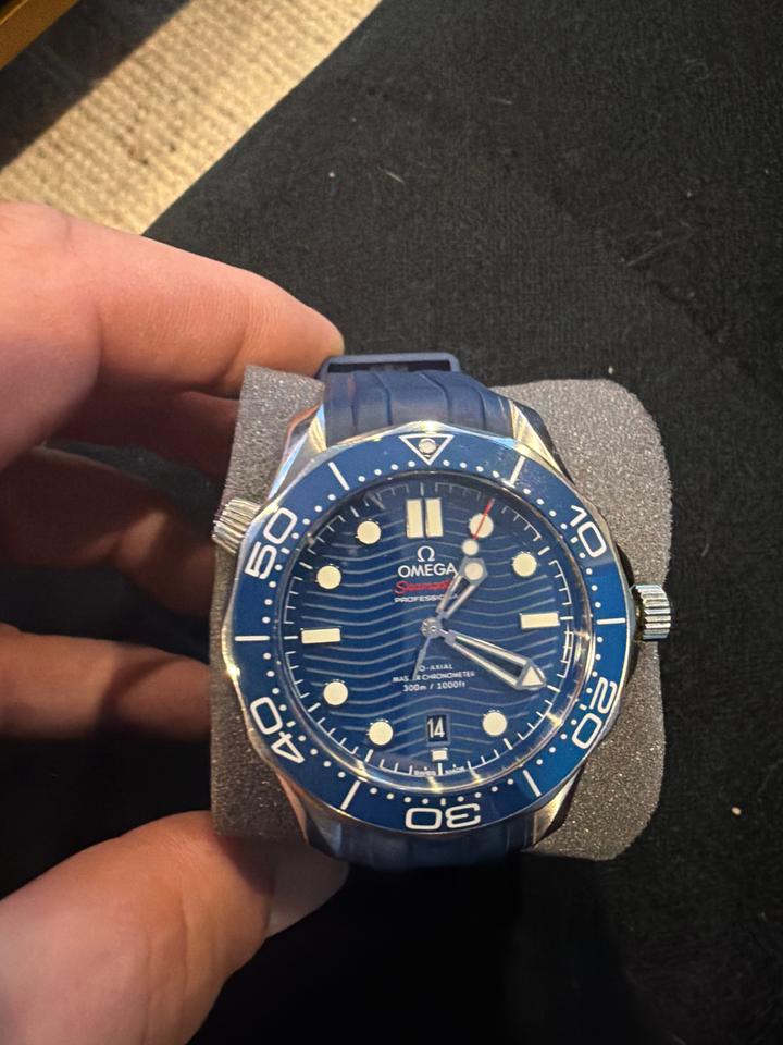 Omega Seamaster Diver 300 M Date – Ref. 210.32.42.20.03.001 — photo 20