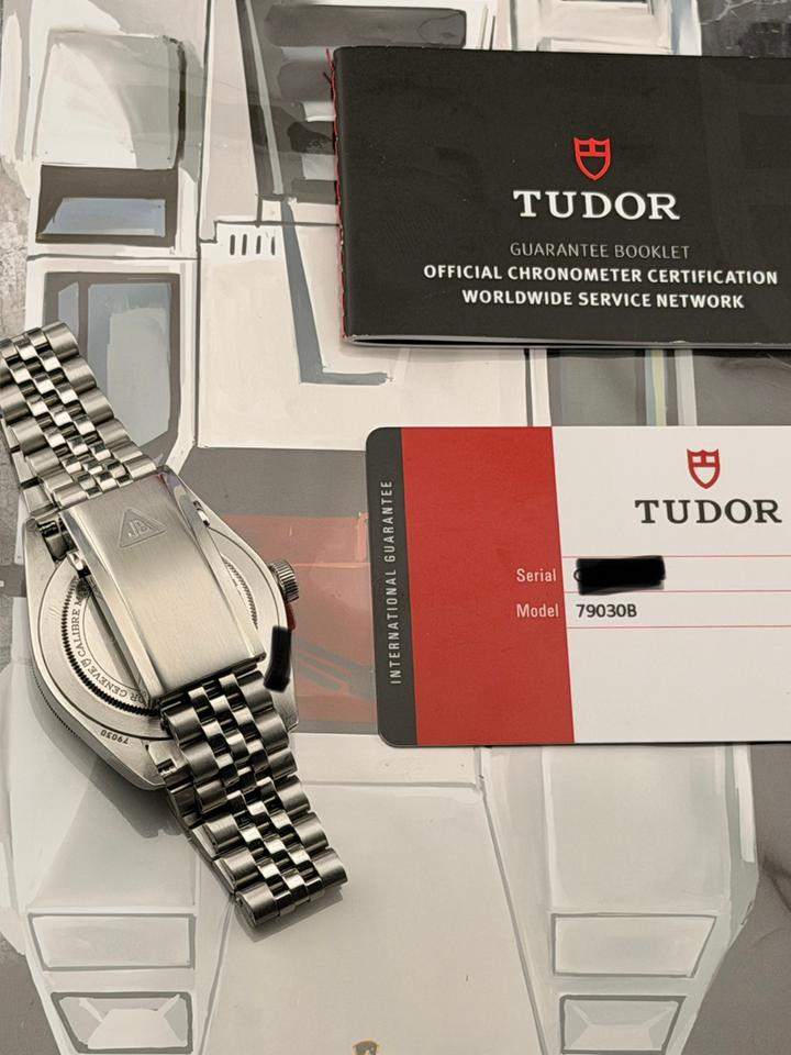Tudor Black Bay Fifty-Eight 1 of 1 Ghosted Bezel Tudor 79030B - 2020 Card — photo 4