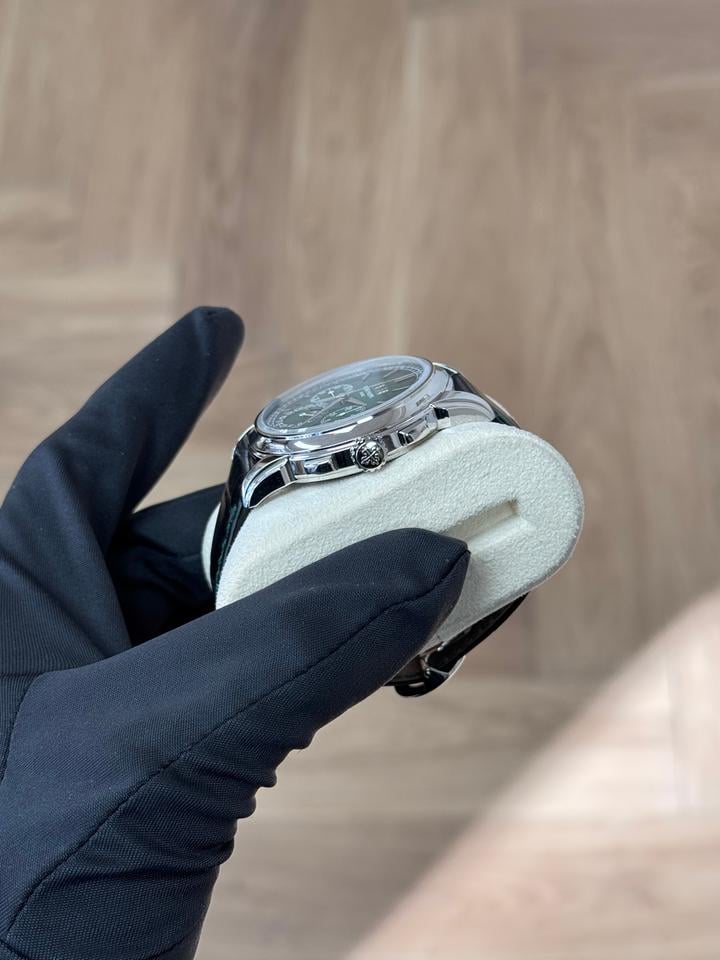Patek Philippe Perpetual Calendar Chronograph 2024 New 5270P - Grand Complications Green Dial Platinum 41 mm — photo 4
