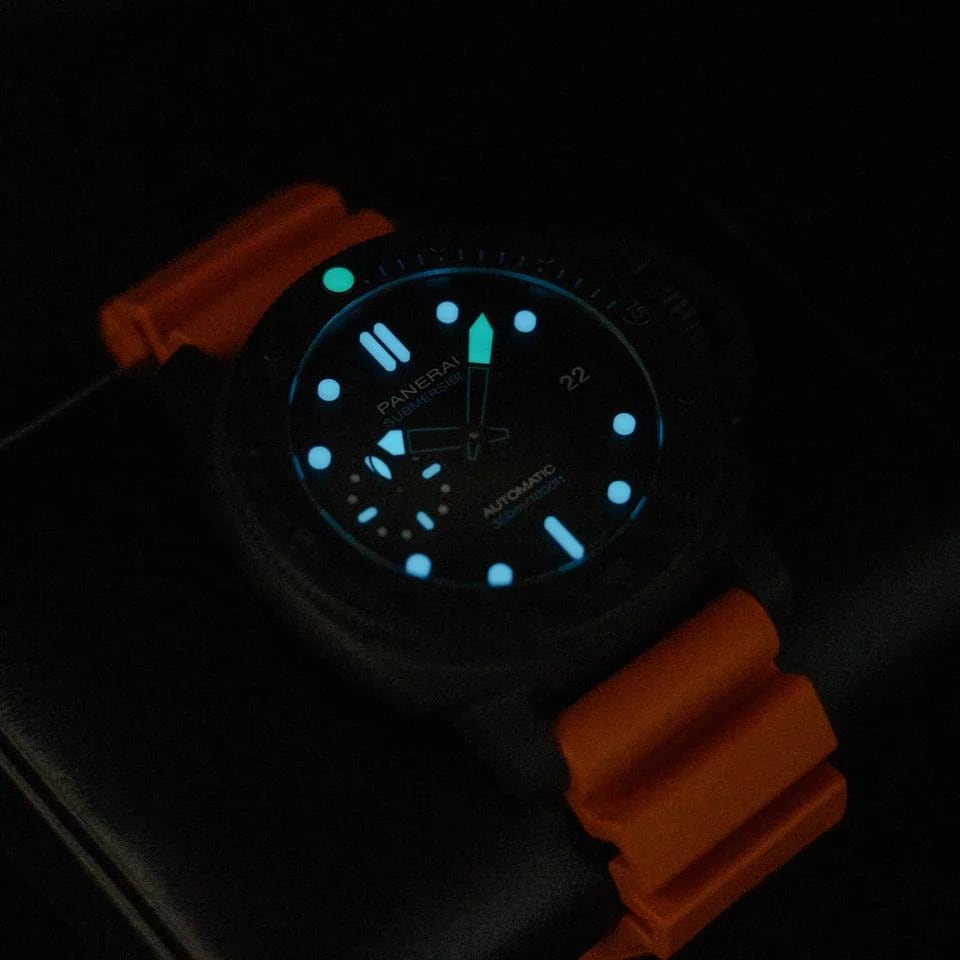Panerai Submersible PAM00960 42mm Carbotech Black Dial Box Papers 2020 — photo 5