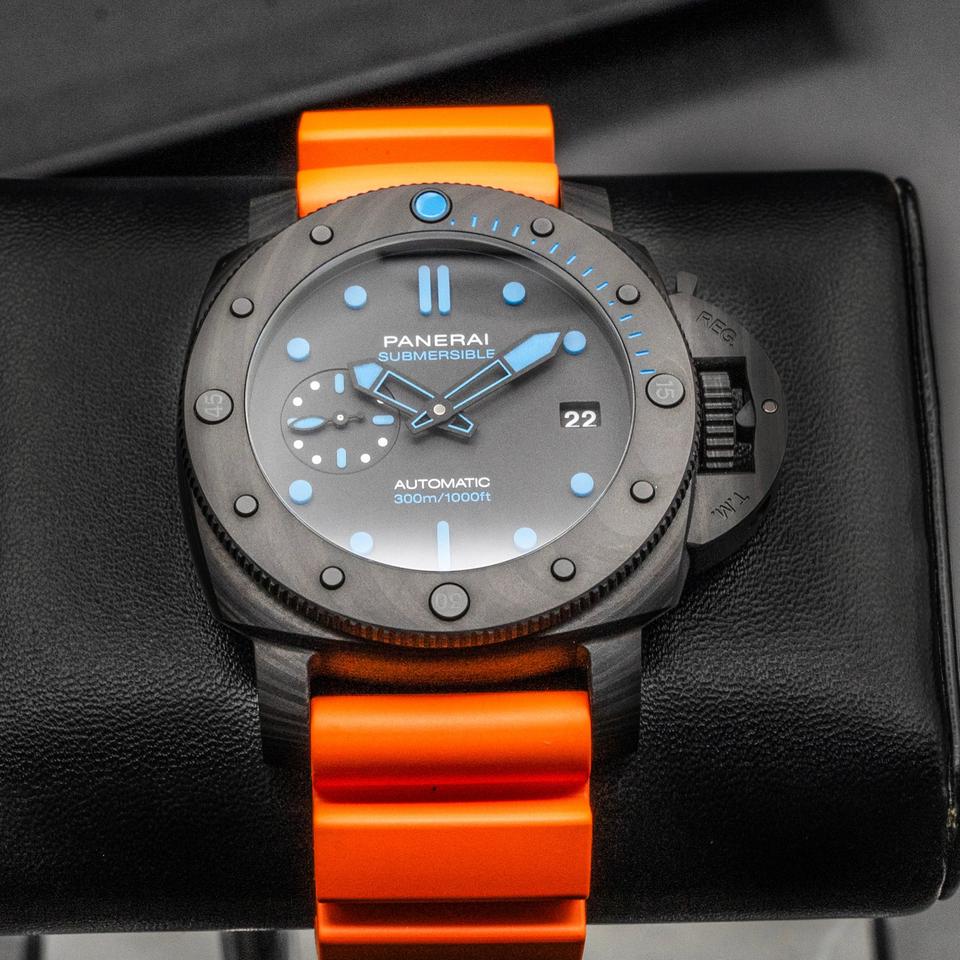 Panerai Submersible PAM00960 42mm Carbotech Black Dial Box Papers 2020 — photo 10