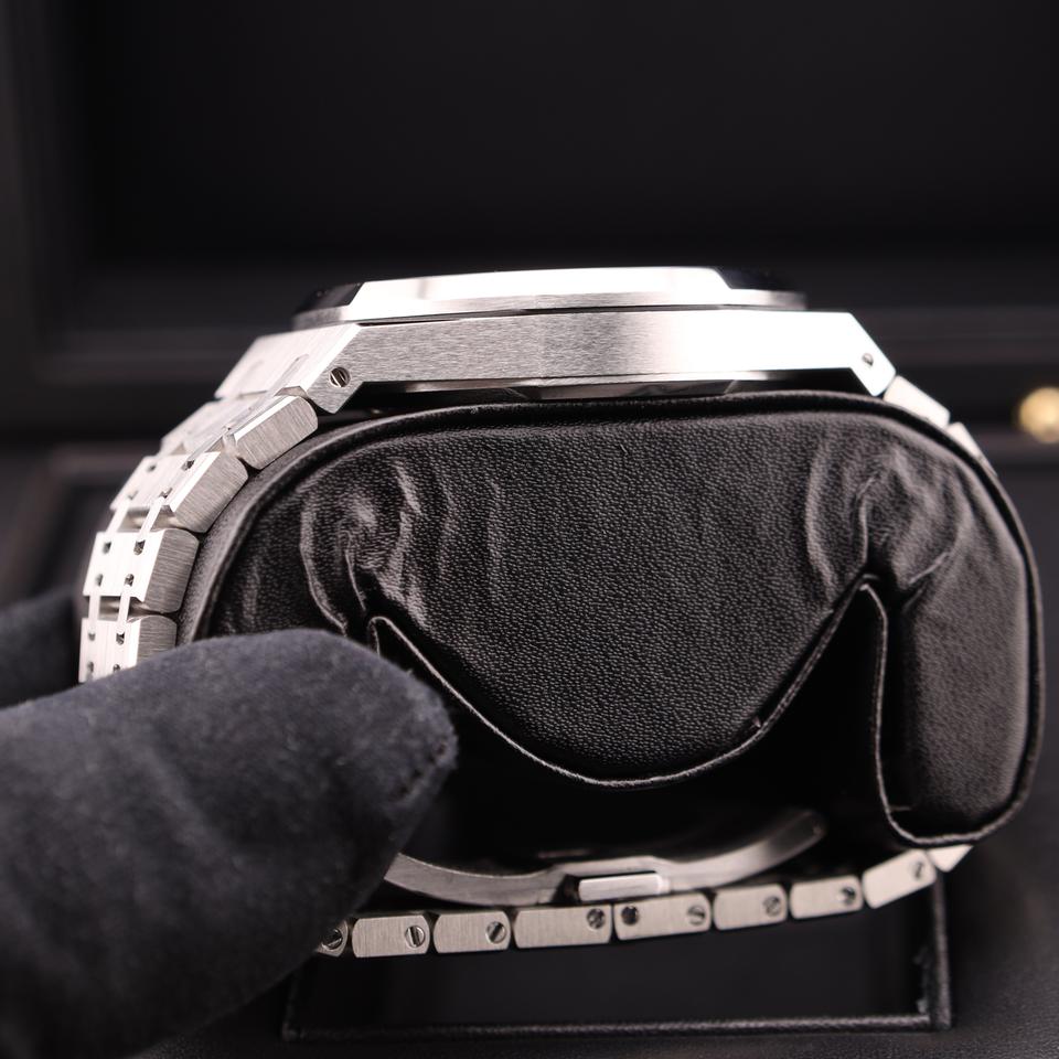 Audemars Piguet Royal Oak Grey Rhodium Dial 15500ST Like New Full Set — photo 7