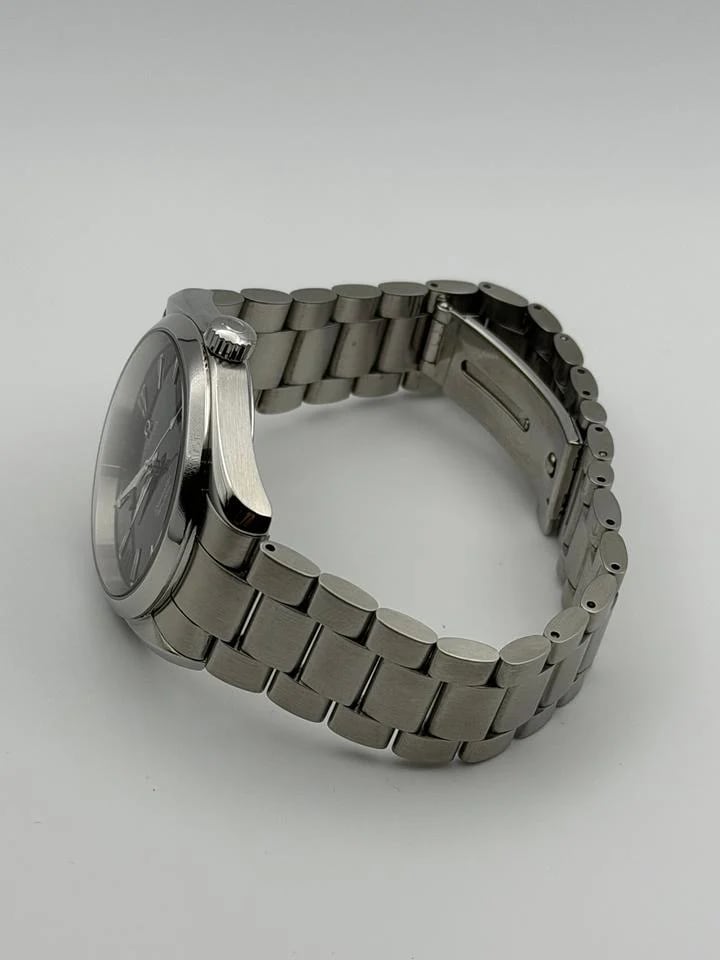Omega Seamaster Aqua Terra Excellent Condition with Extra OEM Links Box and Manual — photo 10