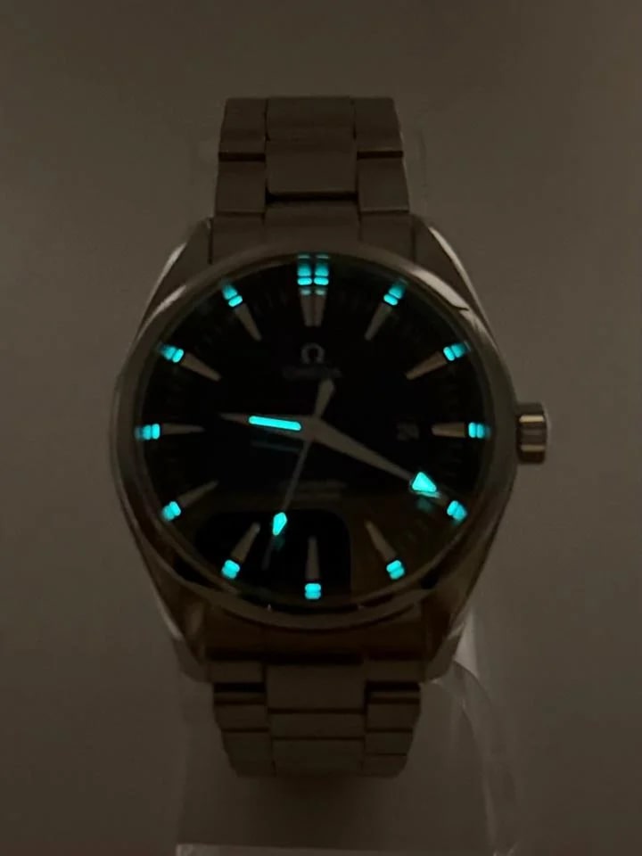 Omega Seamaster Aqua Terra Excellent Condition with Extra OEM Links Box and Manual — photo 12