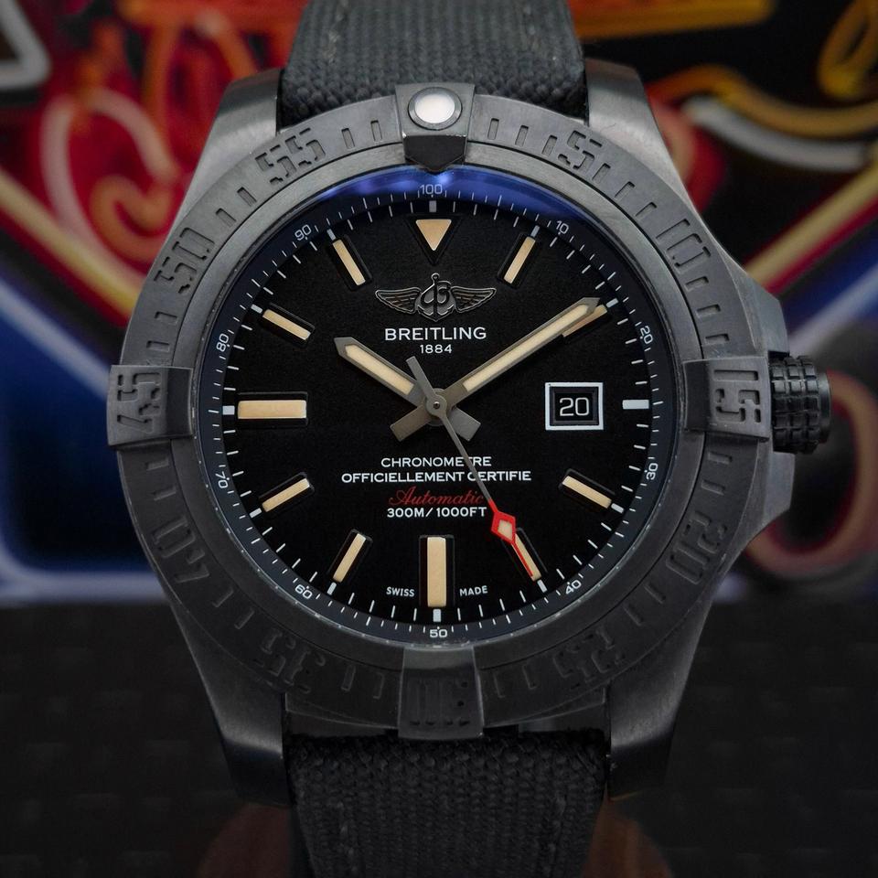 Breitling Avenger Blackbird FREE Shipping Box and Papers Black Dial Strap — photo 3