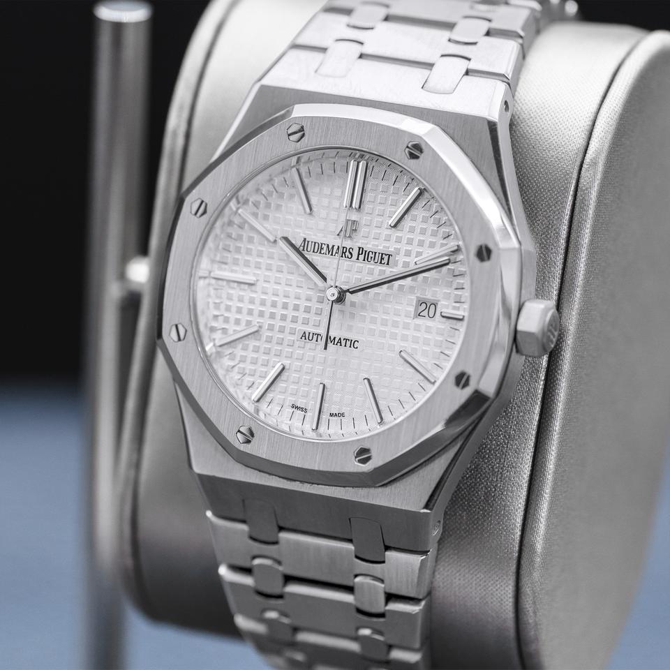 Audemars Piguet Royal Oak Selfwinding White Dial 41mm with Box — photo 10