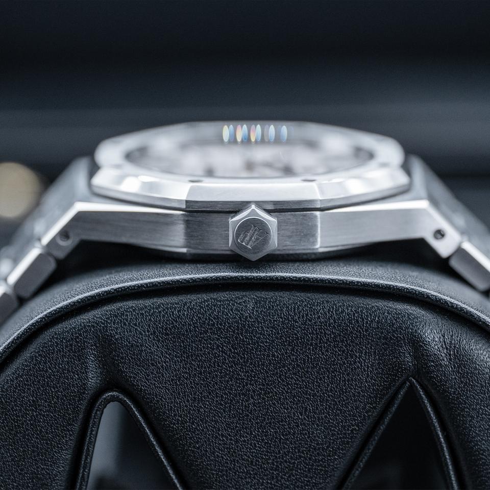 Audemars Piguet Royal Oak Selfwinding White Dial 41mm with Box — photo 14