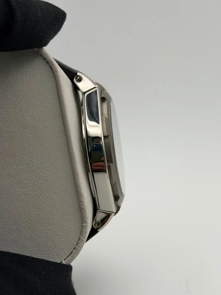 Vacheron Constantin Overseas 47040/000W-9500 — photo 5