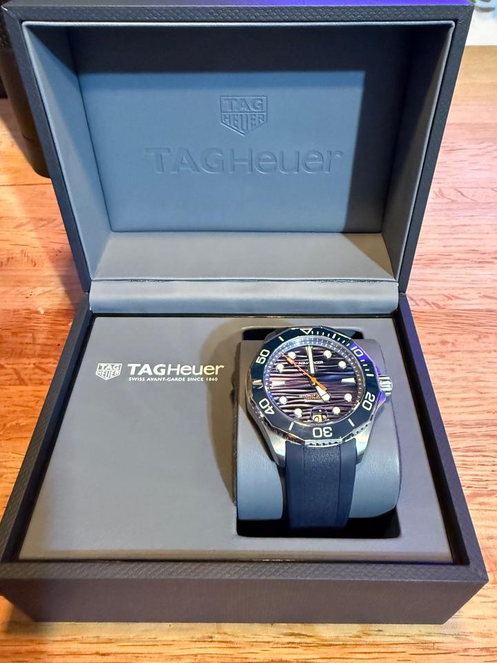 TAG Heuer Aquaracer 300M Professional 300 Date Complete set with Warranty — photo 2