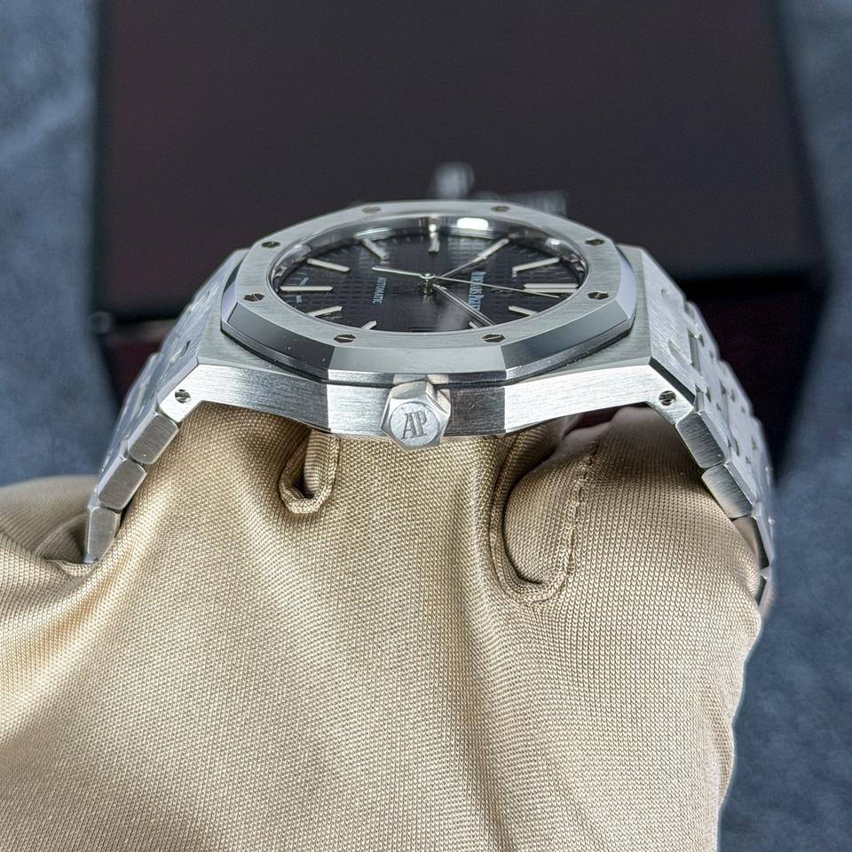 Audemars Piguet Royal Oak Selfwinding All original paperwork and full links. In stock! — photo 4