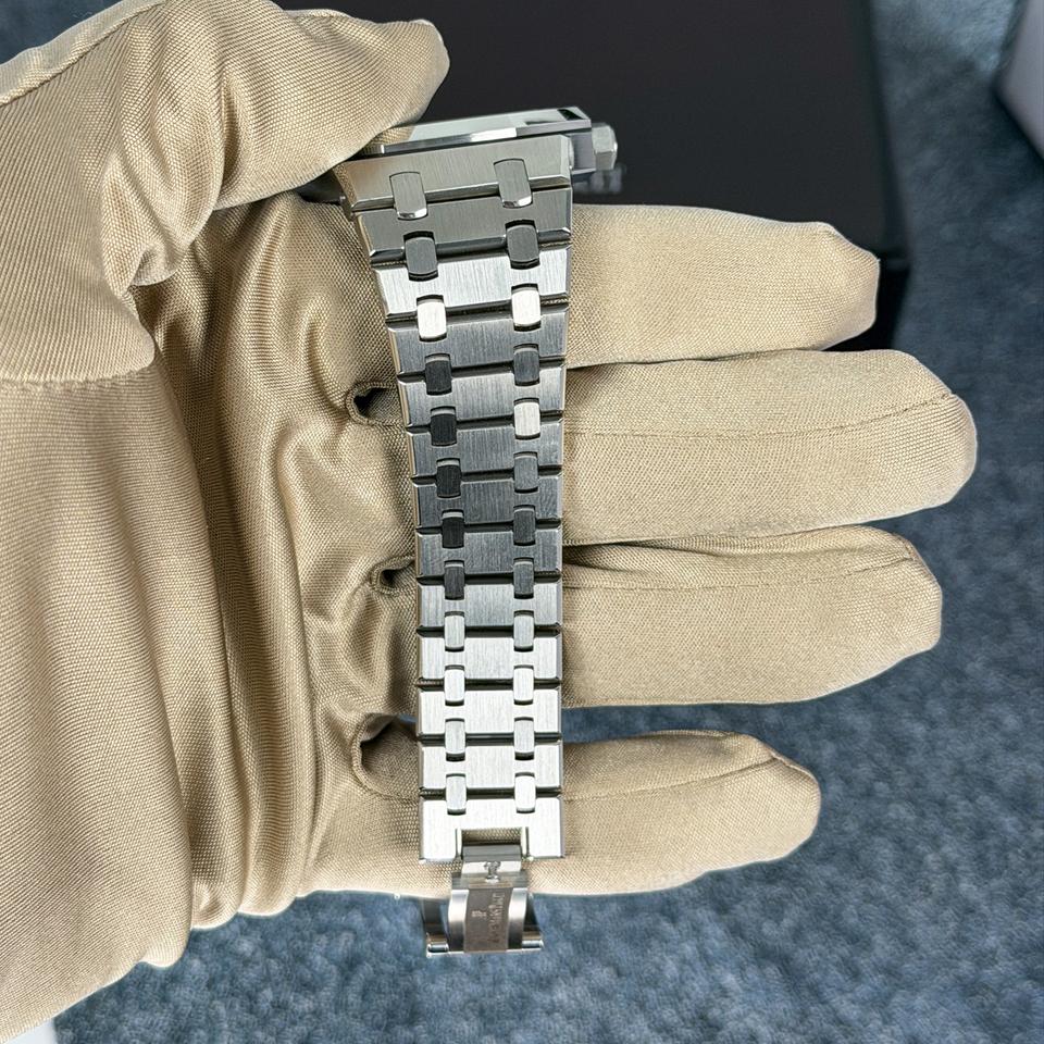 Audemars Piguet Royal Oak Selfwinding All original paperwork and full links. In stock! — photo 6