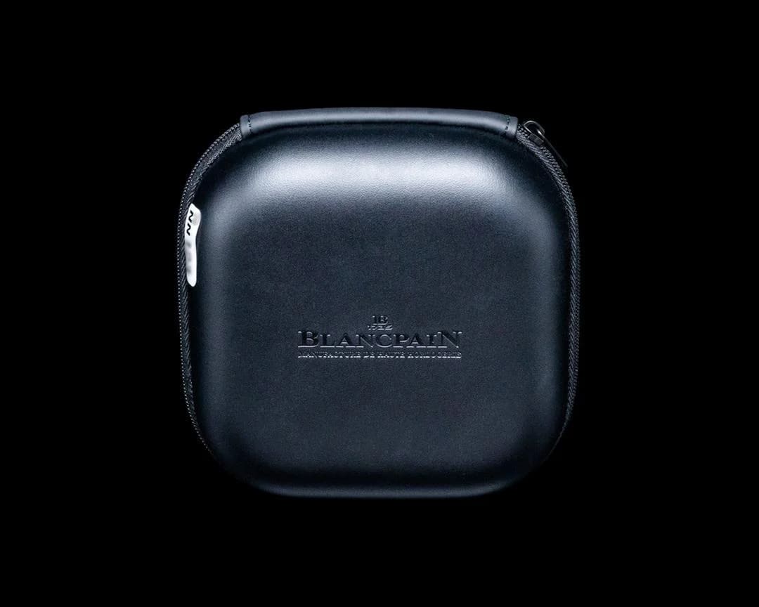 Blancpain Fifty Fathoms Bathyscaphe 5200 Fifty Fathoms Bathyscaphe Chronograph Ceramic Black Dial — photo 7