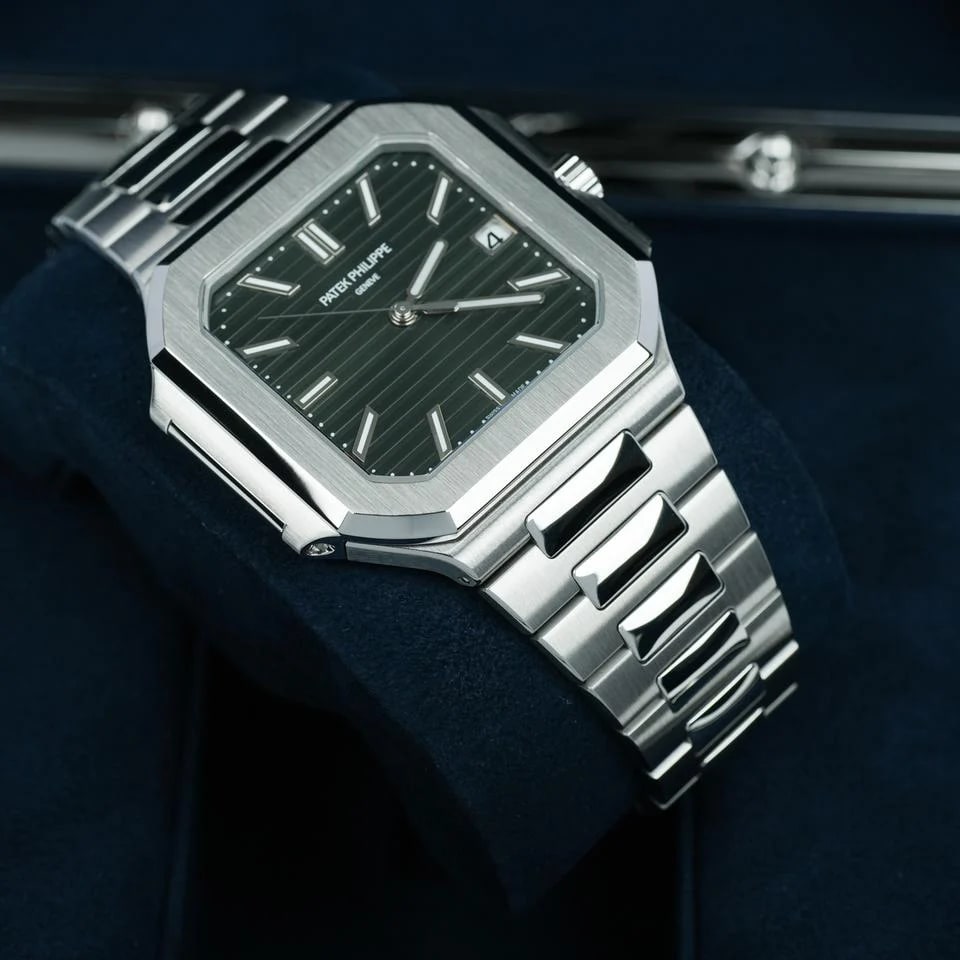 Patek Philippe Cubitus 5821/1A-001 Green 45mm Complete Set IN STOCK — photo 3